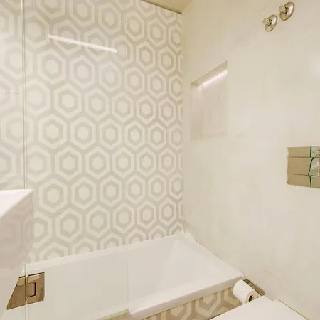 Akicity Mouraria Foliage *