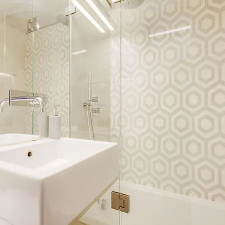 Akicity Mouraria Foliage アパート リスボン